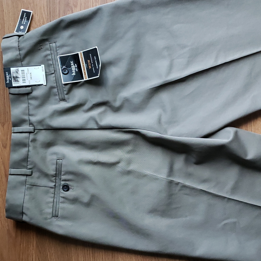 Haggar Classic Fit Casual or Dress Pants 33" Waist X 34" Inseam Length NWT